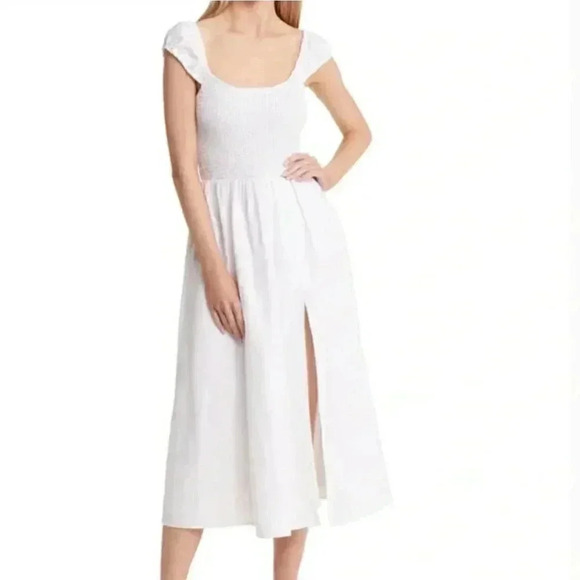 NWT Reformation Tavi 100% Linen White Smocked Ruffle Midi Dress Size Medium - Picture 3 of 12